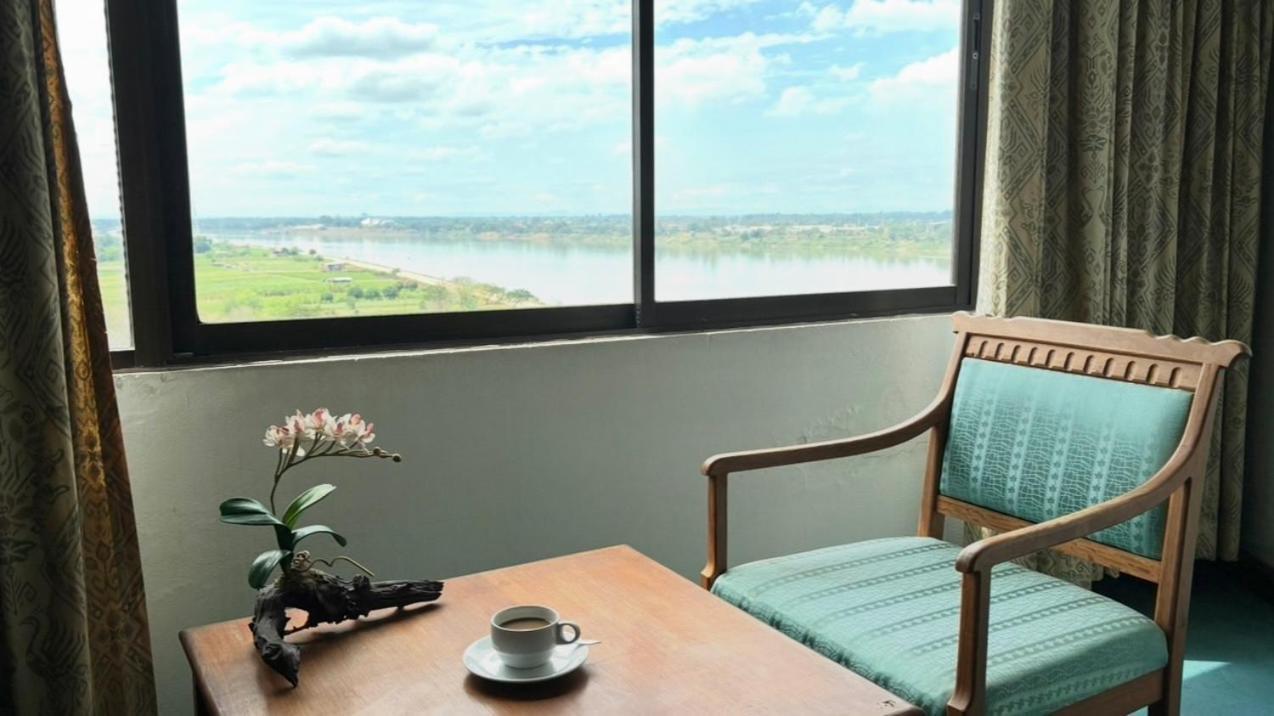 Royal Mekong Riverside Hotel Nong Khai Extérieur photo